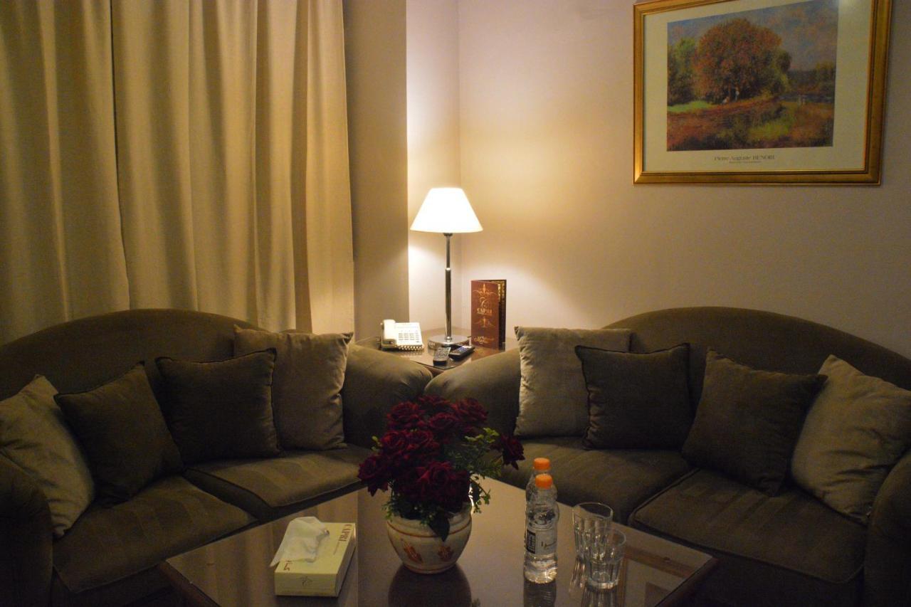 Capri Hotel Suites Amman Exteriör bild
